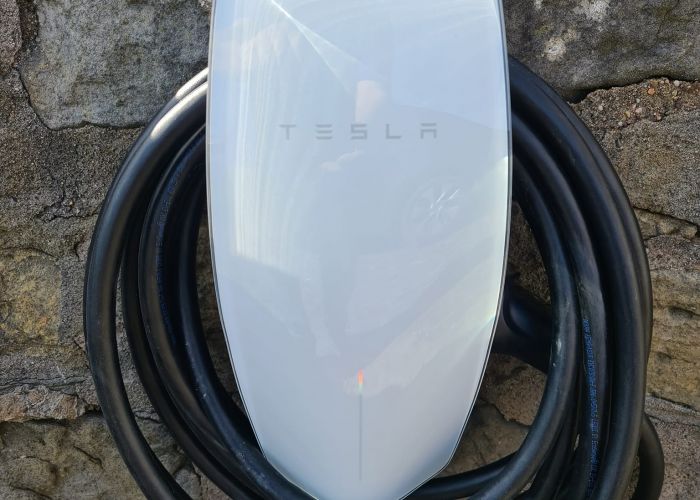 EO Mini 7.2kw Electric Vehicle Charger